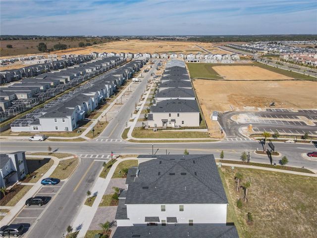 1107 CHALLENGE DR 1502, Champions Gate, FL 33896