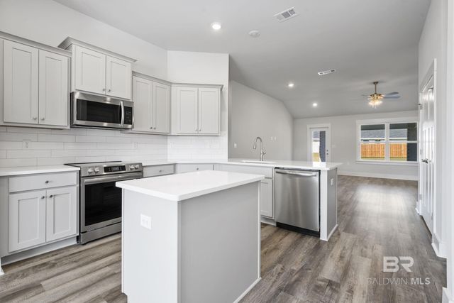 1523 Colony Parke Drive, Gulf Shores, AL 36542