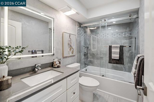 3410 Tice Creek 4, Walnut Creek, CA 94595