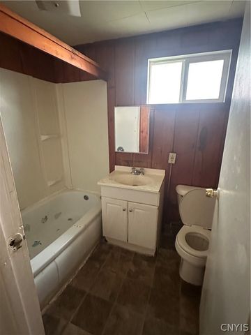 114 Hovey Street, Syracuse, NY 13207