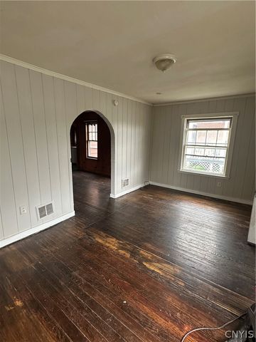 114 Hovey Street, Syracuse, NY 13207