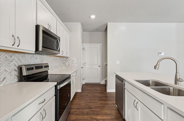 3202 NW Linwood Lane, Ankeny, IA 50023