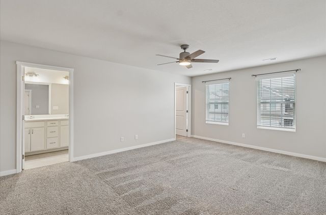 3202 NW Linwood Lane, Ankeny, IA 50023