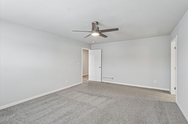 3202 NW Linwood Lane, Ankeny, IA 50023