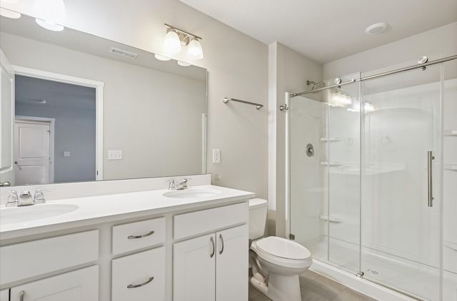 3202 NW Linwood Lane, Ankeny, IA 50023