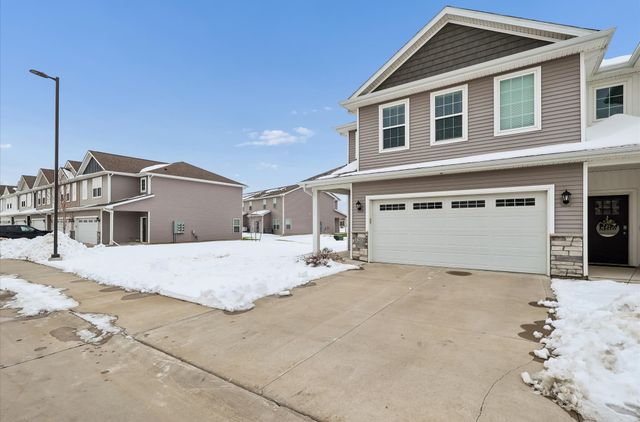 3202 NW Linwood Lane, Ankeny, IA 50023