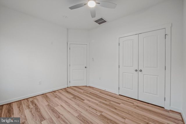 523 OAK HILL RD, Berkeley Springs, WV 25411