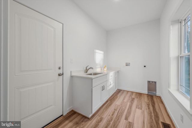 523 OAK HILL RD, Berkeley Springs, WV 25411