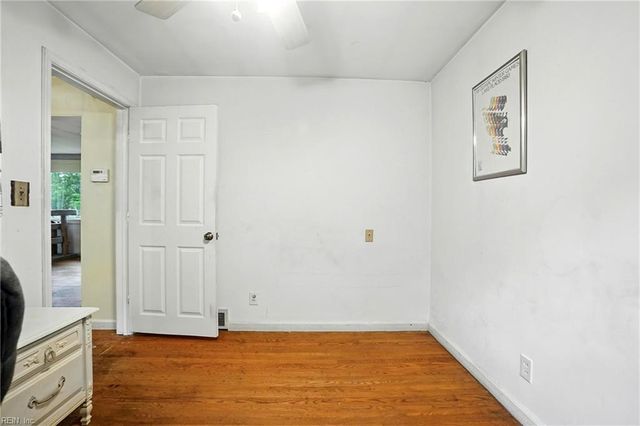 1907 Edgewood AVE, Norfolk, VA 23503