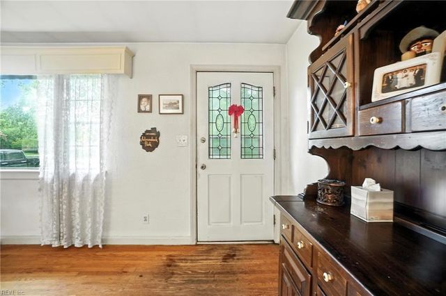1907 Edgewood AVE, Norfolk, VA 23503