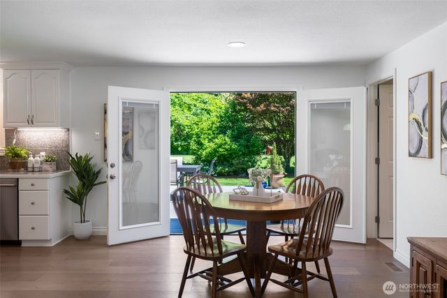 12328 Issaquah Hobart Road, Issaquah, WA 98027