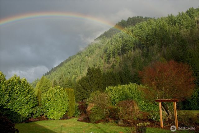 12328 Issaquah Hobart Road, Issaquah, WA 98027