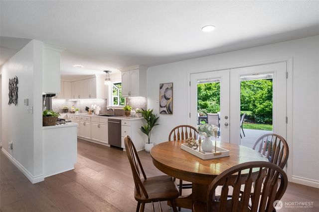 12328 Issaquah Hobart Road, Issaquah, WA 98027