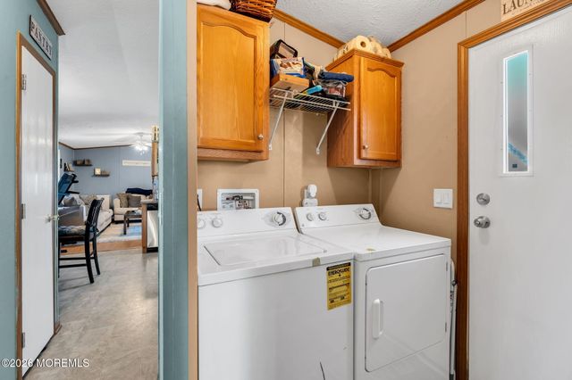 12 Locust Grove, Hazlet, NJ 07730