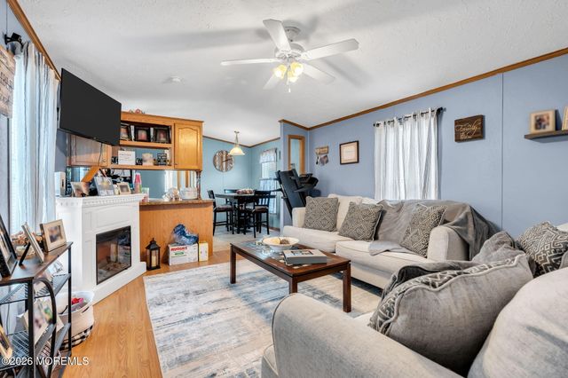 12 Locust Grove, Hazlet, NJ 07730