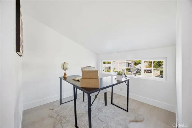 1318 E Garfield, Glendale, CA 91205