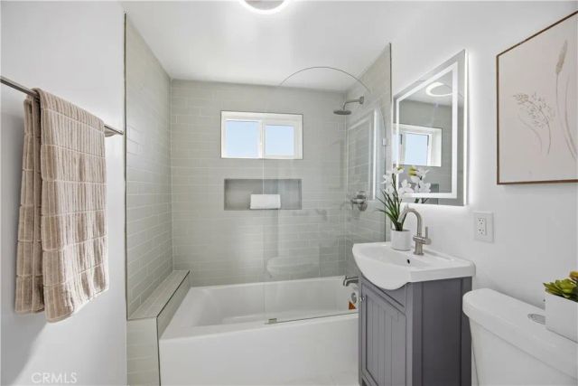 1318 E Garfield, Glendale, CA 91205