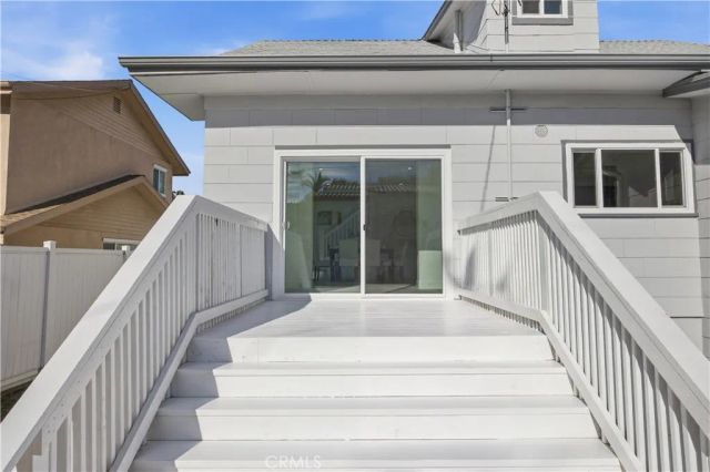 1318 E Garfield, Glendale, CA 91205