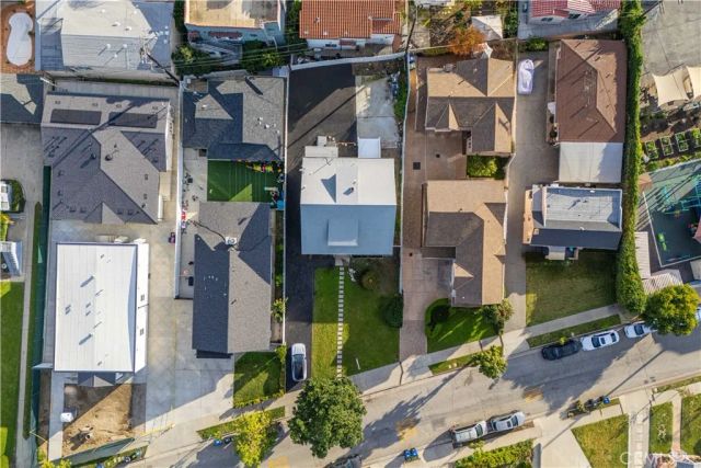 1318 E Garfield, Glendale, CA 91205