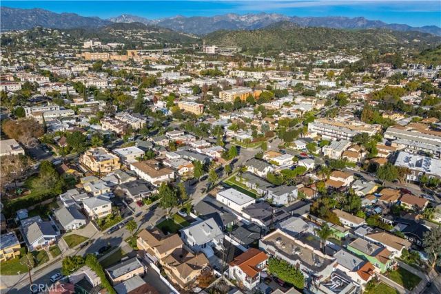 1318 E Garfield, Glendale, CA 91205