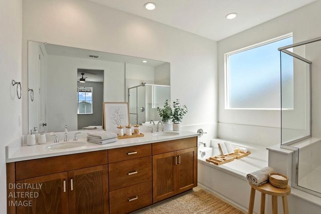 3265 Rugnao Way, Manteca, CA 95337