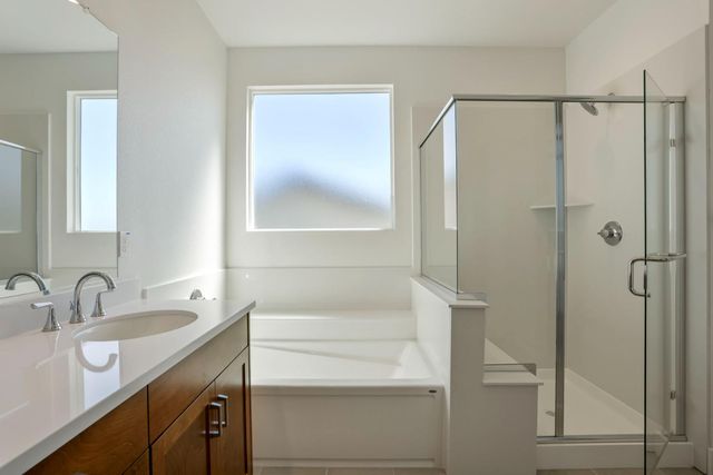 3265 Rugnao Way, Manteca, CA 95337