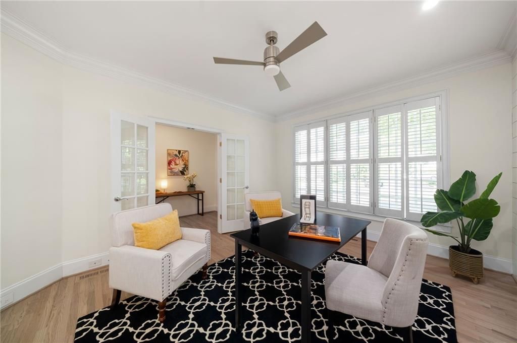 Image 6 of property listing at 2599 Brookline Circle, Brookhaven, GA 30319