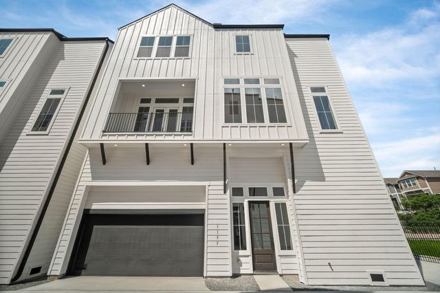 1195 W 19th Street, Houston, TX 77008