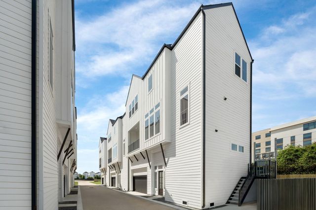 1195 W 19th Street, Houston, TX 77008