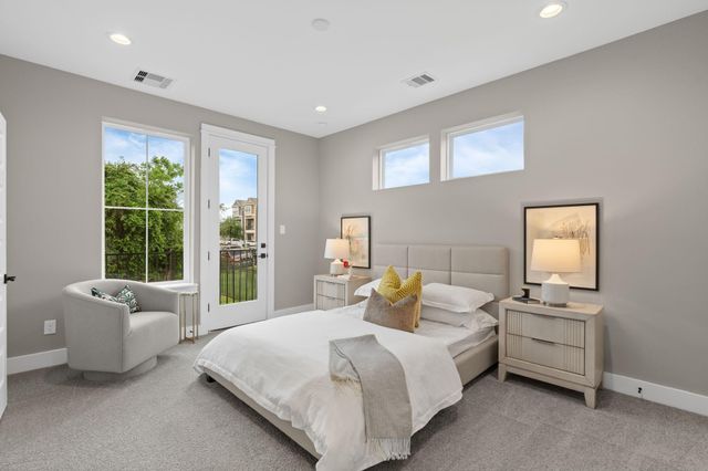 1195 W 19th Street, Houston, TX 77008