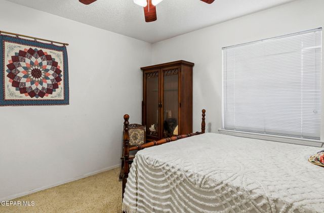 6841 LA CADENA Drive, El Paso, TX 79912