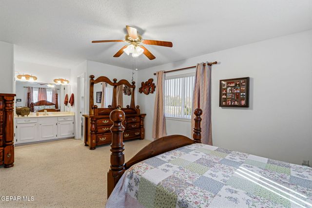 6841 LA CADENA Drive, El Paso, TX 79912