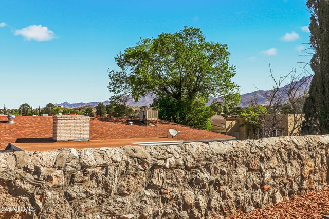 6841 LA CADENA Drive, El Paso, TX 79912