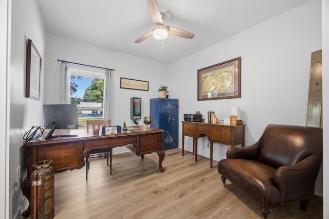 7 Hampton Circle, Niceville, FL 32578