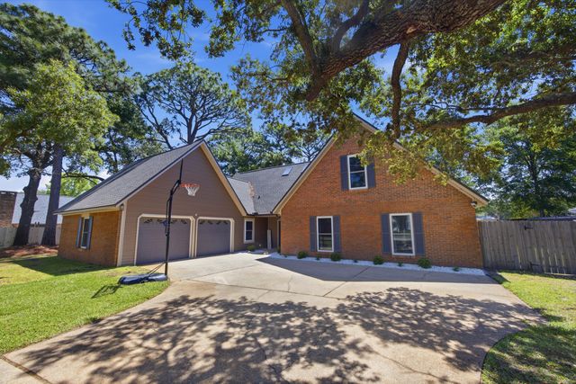 7 Hampton Circle, Niceville, FL 32578