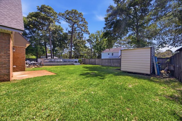 7 Hampton Circle, Niceville, FL 32578