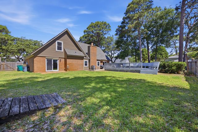 7 Hampton Circle, Niceville, FL 32578