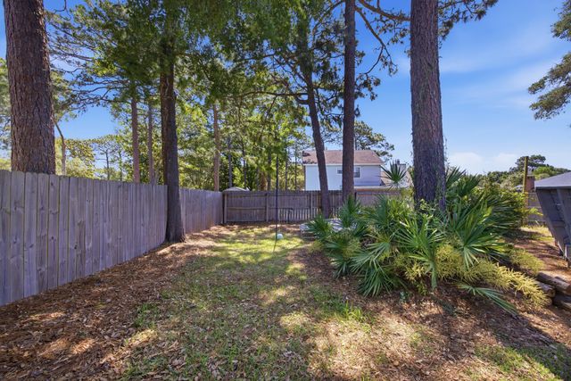 7 Hampton Circle, Niceville, FL 32578