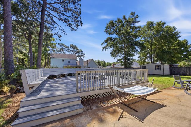 7 Hampton Circle, Niceville, FL 32578