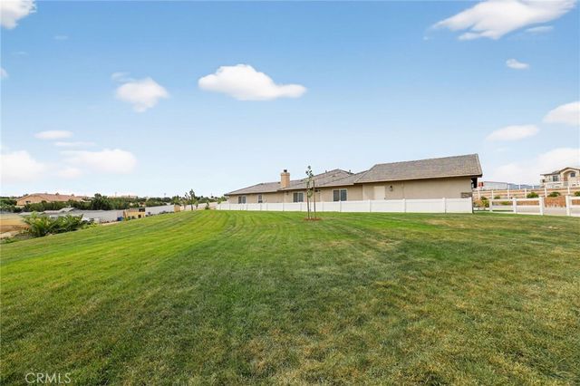 10525 Sage, Oak Hills, CA 92344