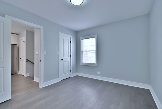 11204 S Emerald Avenue, Chicago, IL 60628