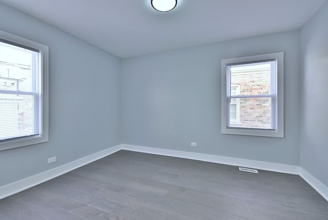 11204 S Emerald Avenue, Chicago, IL 60628