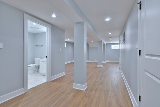 11204 S Emerald Avenue, Chicago, IL 60628