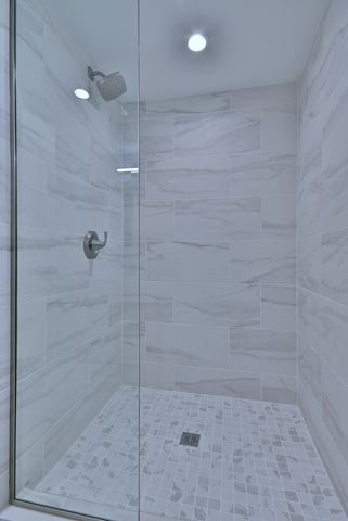 11204 S Emerald Avenue, Chicago, IL 60628