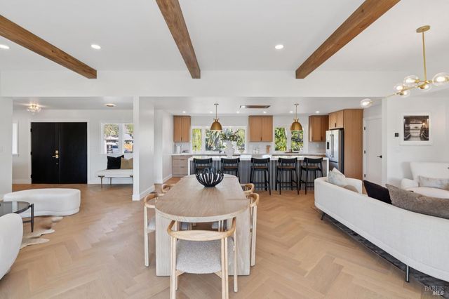 44 Summit Ave, San Rafael, CA 94901