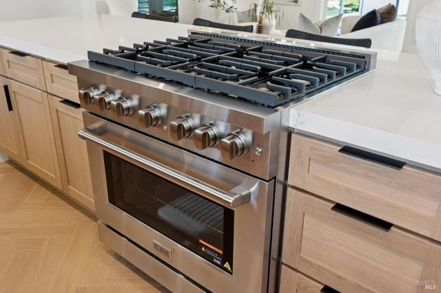 44 Summit Ave, San Rafael, CA 94901