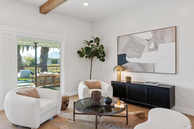 44 Summit Ave, San Rafael, CA 94901