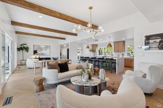 44 Summit Ave, San Rafael, CA 94901