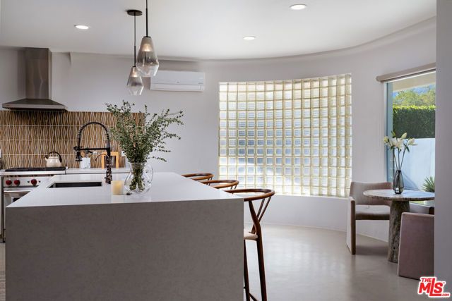 2280 Paseo Roseta, Palm Springs, CA 92262