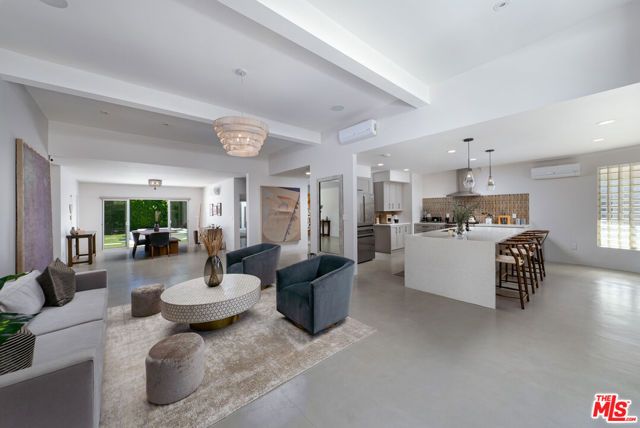 2280 Paseo Roseta, Palm Springs, CA 92262